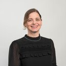 Ein Portraitfoto der Mitarbeiterin Christine Dona | © Alpenregion Bludenz Tourismus GmbH, Christa Engstler