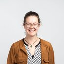 Ein Portraitfoto der Mitarbeiterin Lydia Wenning | © Alpenregion Bludenz Tourismus GmbH, Christa Engstler