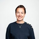 Ein Portraitfoto der Mitarbeiterin Miriam Konrad | © Alpenregion Bludenz Tourismus GmbH, Christa Engstler