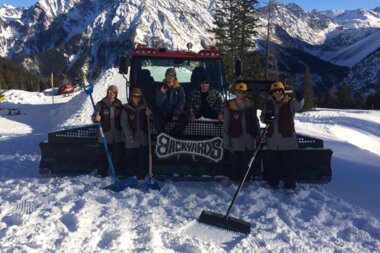 Das Team vom Backyards Brandnertal Winter 2017. | © Bergbahnen Brandnertal